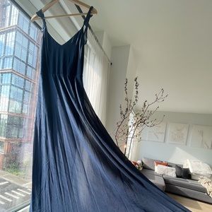 Lulus formal navy blue gown